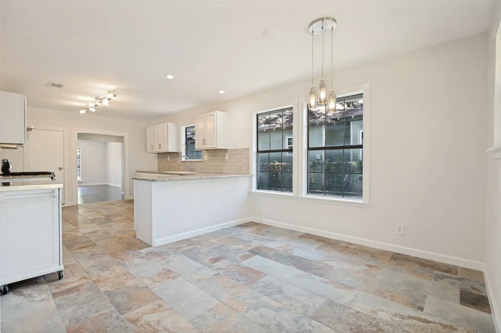 803 Hollywood Avenue Dallas, TX 75208