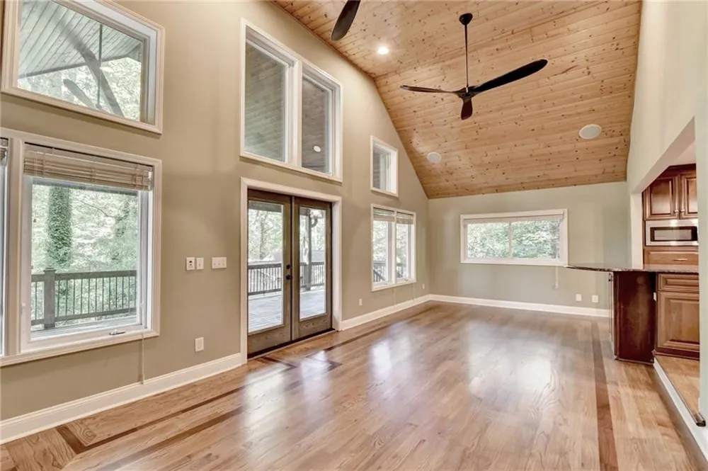 975 Timber Lake Trail Cumming, GA 30041