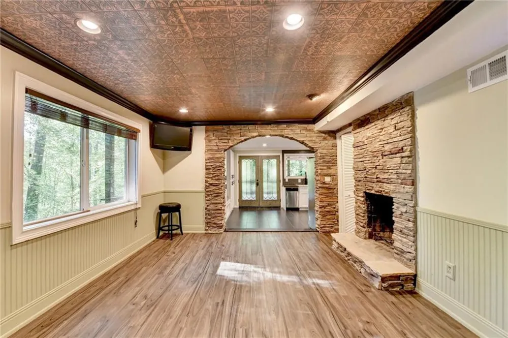 975 Timber Lake Trail Cumming, GA 30041