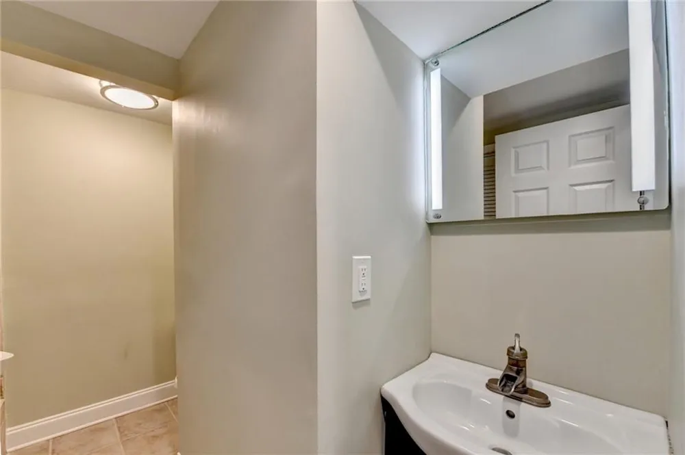 975 Timber Lake Trail Cumming, GA 30041