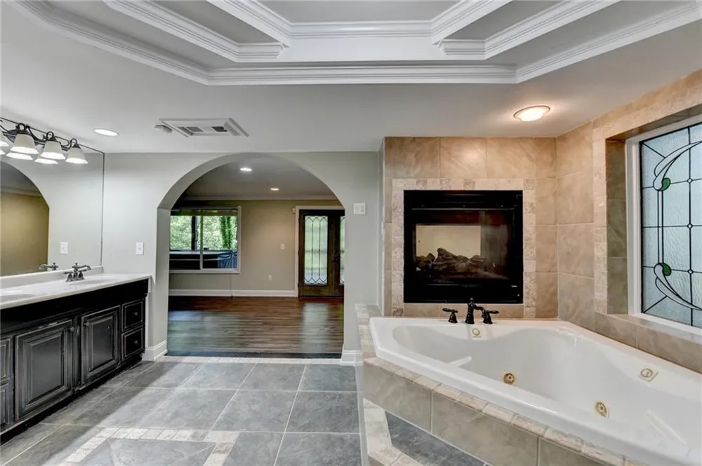 975 Timber Lake Trail Cumming, GA 30041