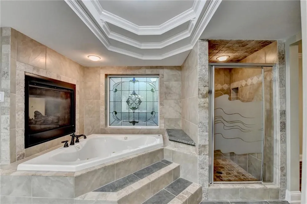 975 Timber Lake Trail Cumming, GA 30041