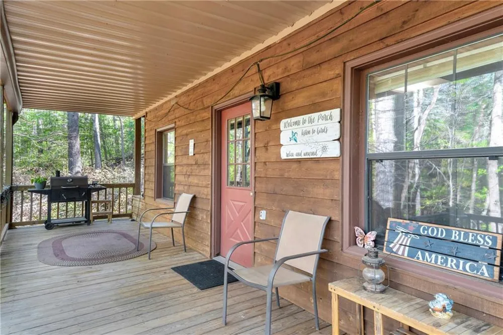 294 Brookwood Lane Clarkesville, GA 30523