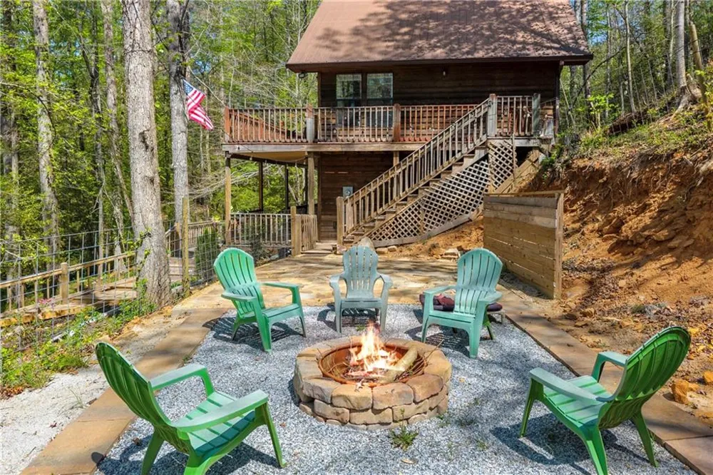 294 Brookwood Lane Clarkesville, GA 30523