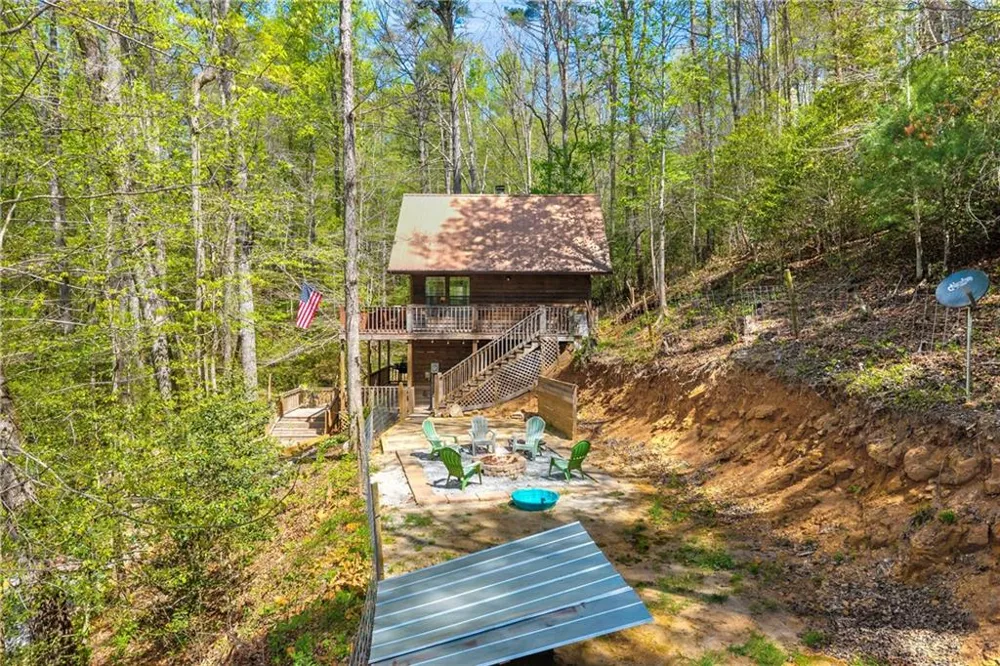 294 Brookwood Lane Clarkesville, GA 30523