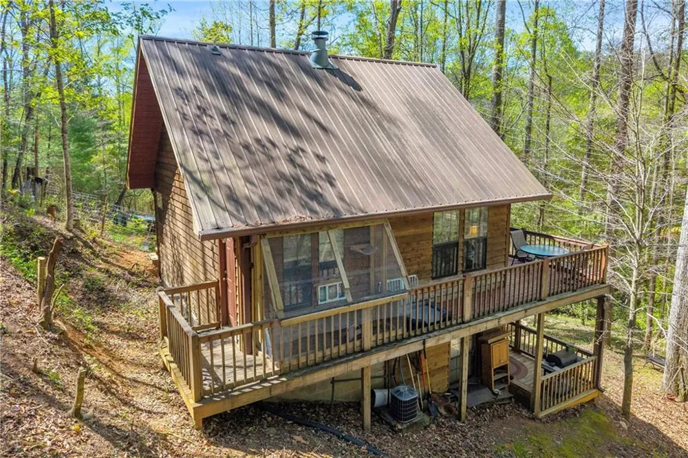 294 Brookwood Lane Clarkesville, GA 30523