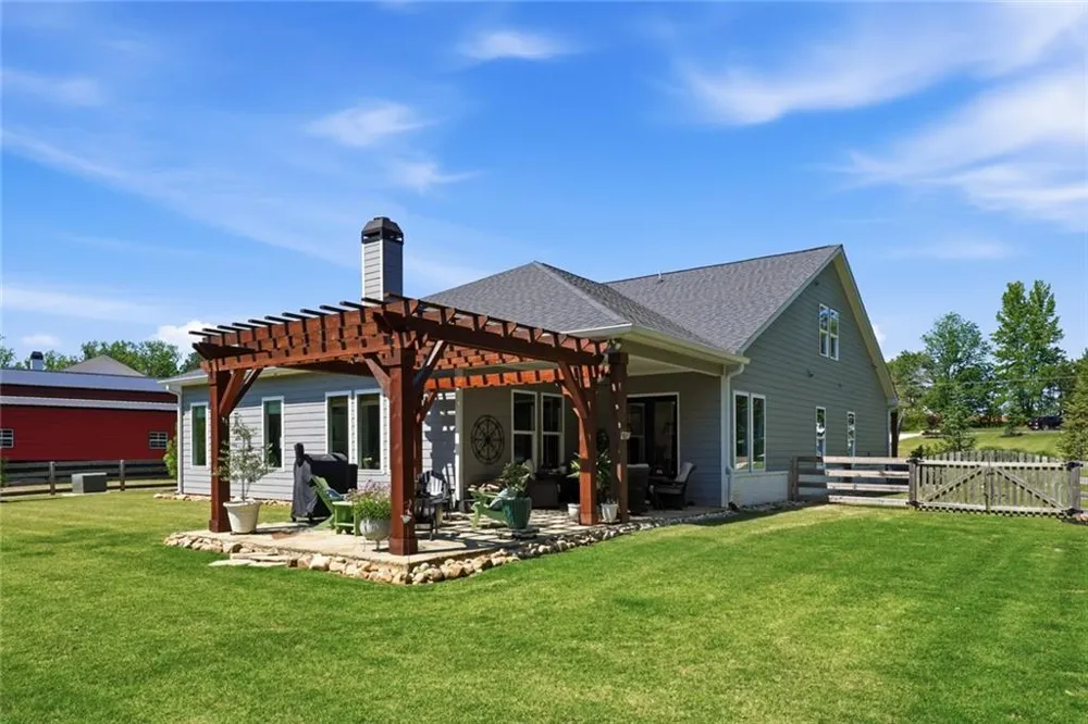 330 Taylor Path Dallas, GA 30157