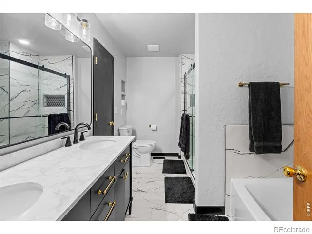 309 Medinah Avenue Johnstown, CO 80534