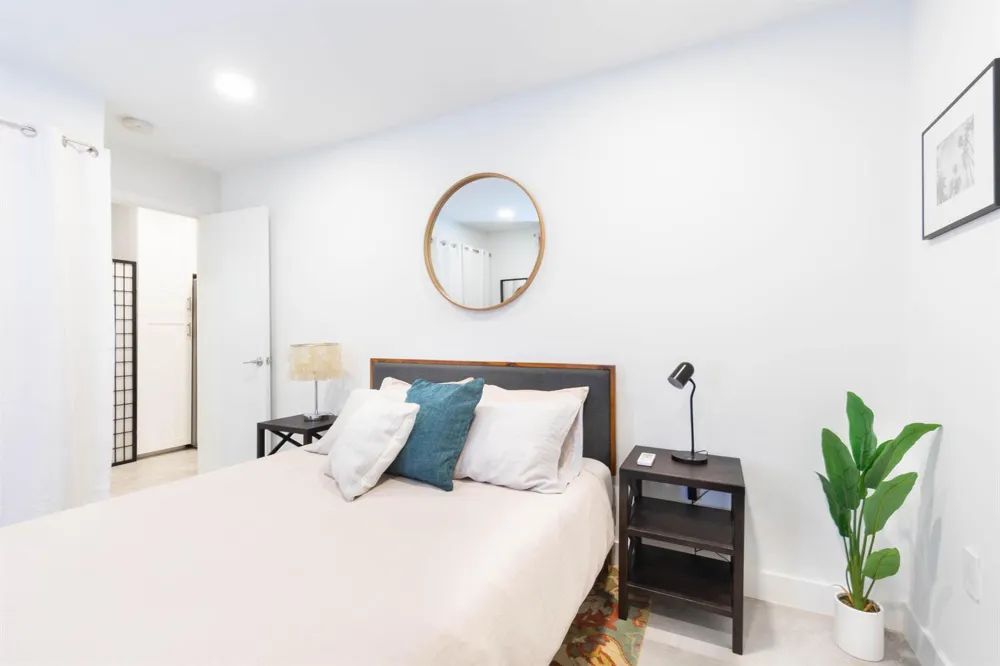 1826 JEFFERSON STREET Hollywood, FL 33020