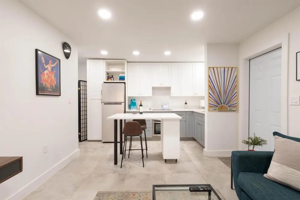 1826 JEFFERSON STREET Hollywood, FL 33020