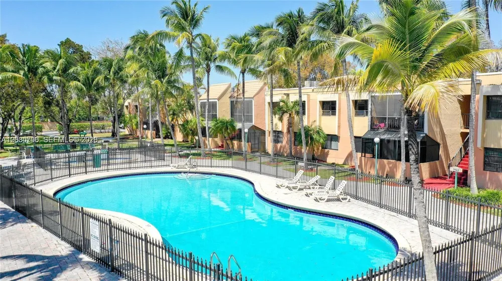 7915 SW 104th St #202G Miami, FL 33156