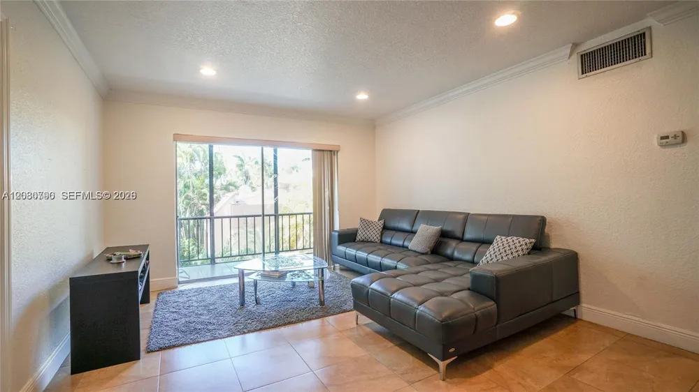 7915 SW 104th St #202G Miami, FL 33156