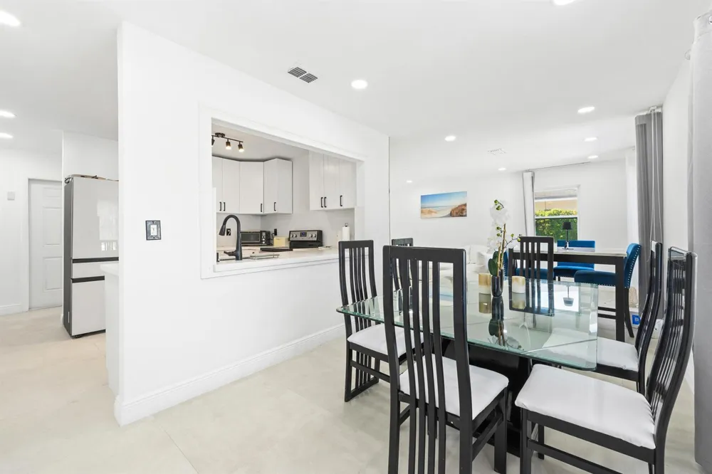 245 Sandpiper Avenue Royal Palm Beach, FL 33411