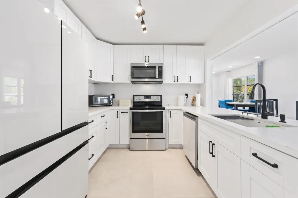 245 Sandpiper Avenue Royal Palm Beach, FL 33411