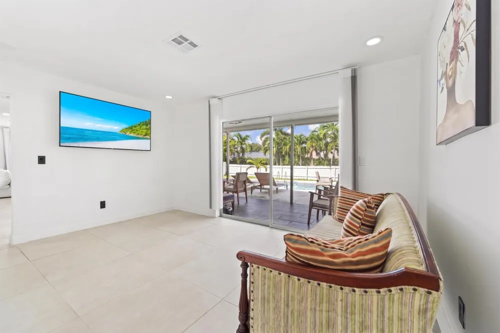 245 Sandpiper Avenue Royal Palm Beach, FL 33411