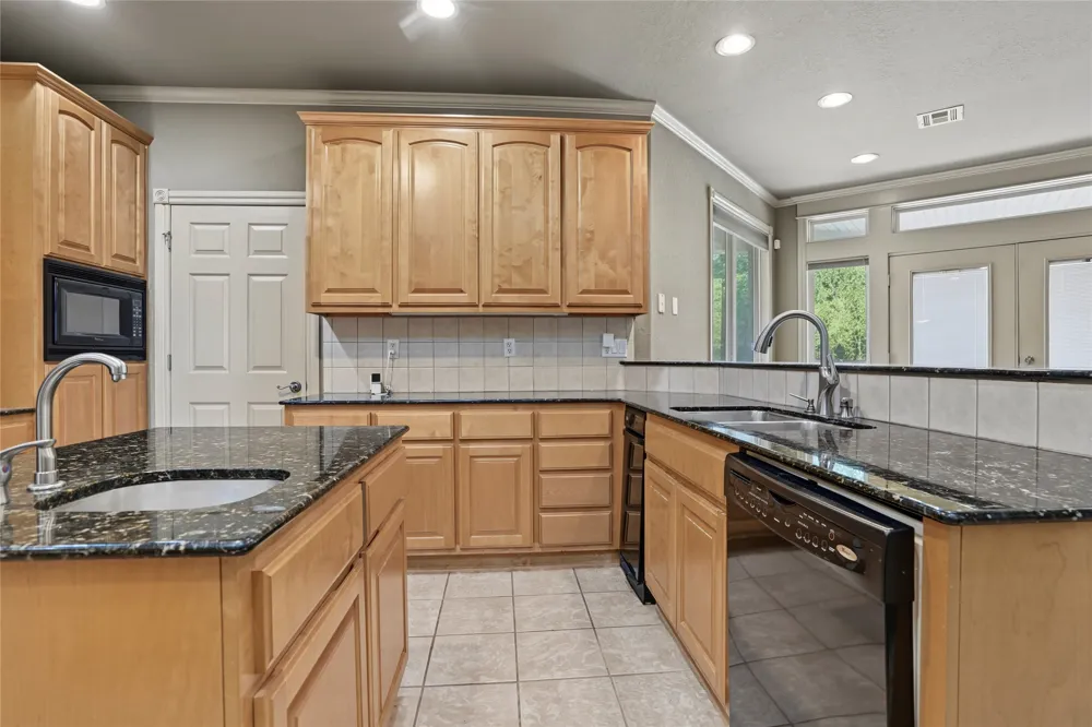 732 W 99th Street S Jenks, OK 74037