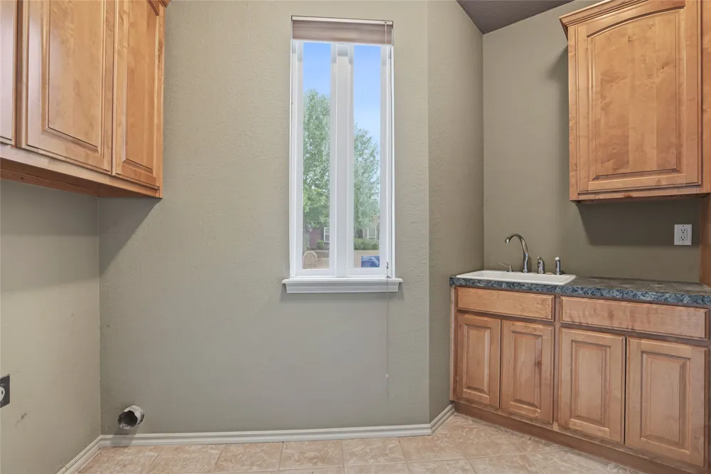 732 W 99th Street S Jenks, OK 74037