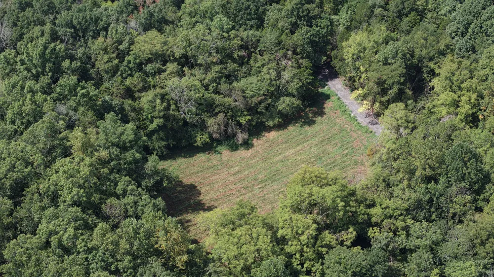 156 Madden Private Ln Bethpage, TN 37022