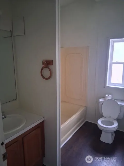 915 Union Mills Road #11 Lacey, WA 98503