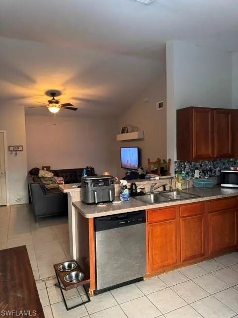 18 NW 13th Avenue Cape Coral, FL 33993