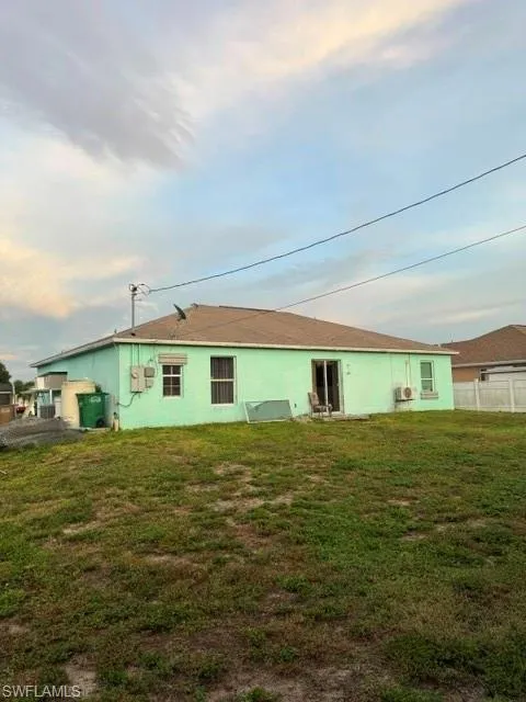 18 NW 13th Avenue Cape Coral, FL 33993
