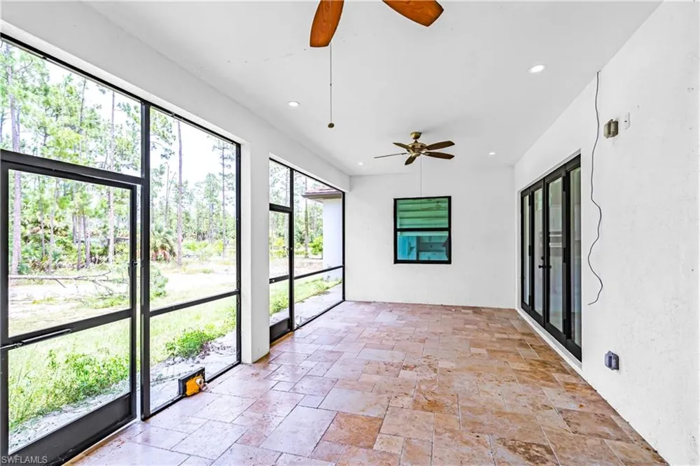 3677 8th Avenue NE Naples, FL 34120