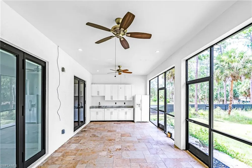 3677 8th Avenue NE Naples, FL 34120