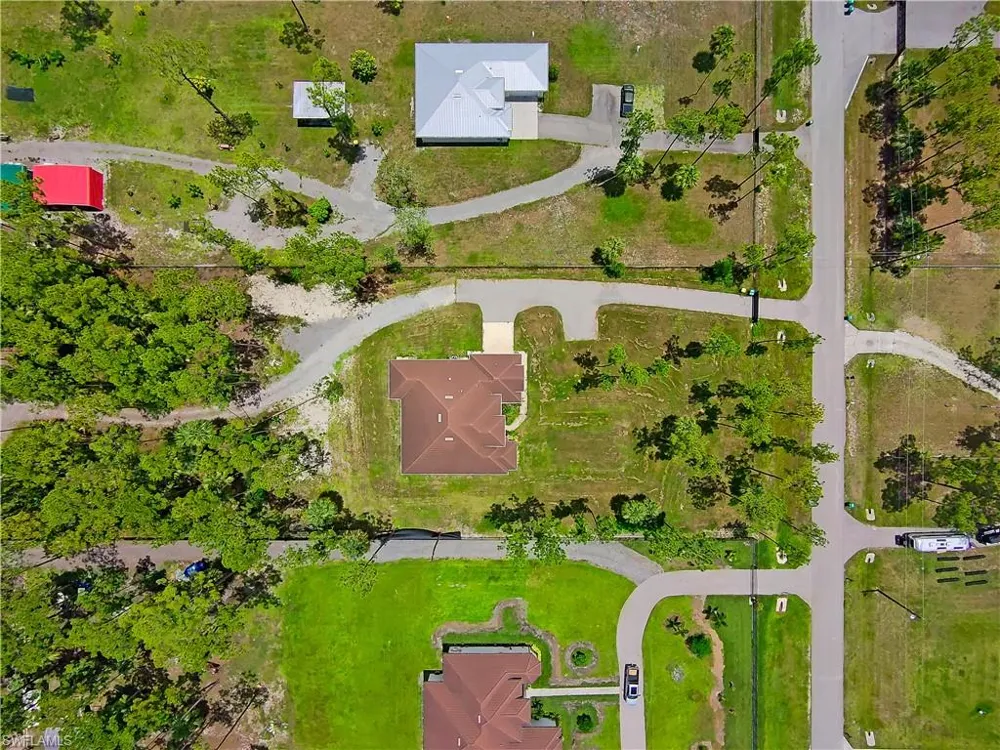 3677 8th Avenue NE Naples, FL 34120
