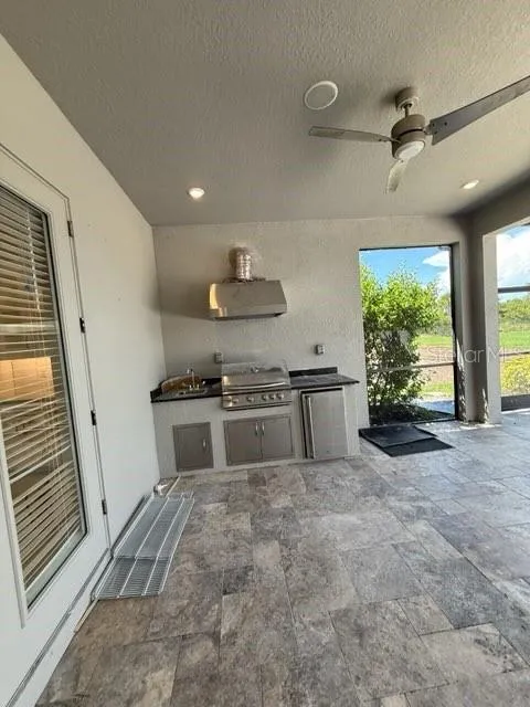 8208 SUMMER NIGHT ROAD Sarasota, FL 34241