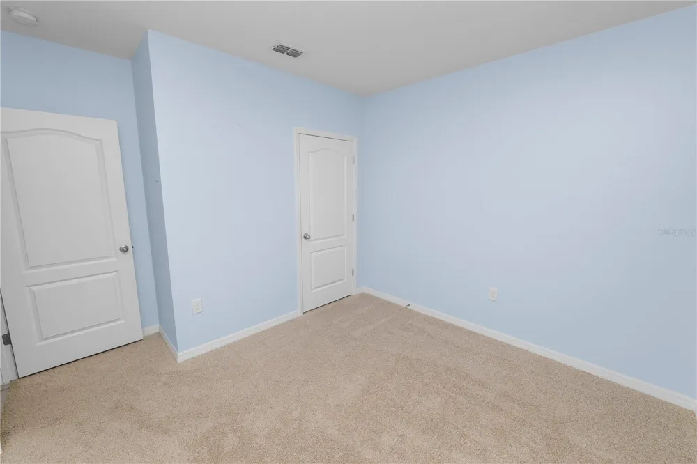 1810 EAGLE HAMMOCK BOULEVARD Eagle Lake, FL 33839