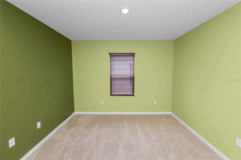 1810 EAGLE HAMMOCK BOULEVARD Eagle Lake, FL 33839