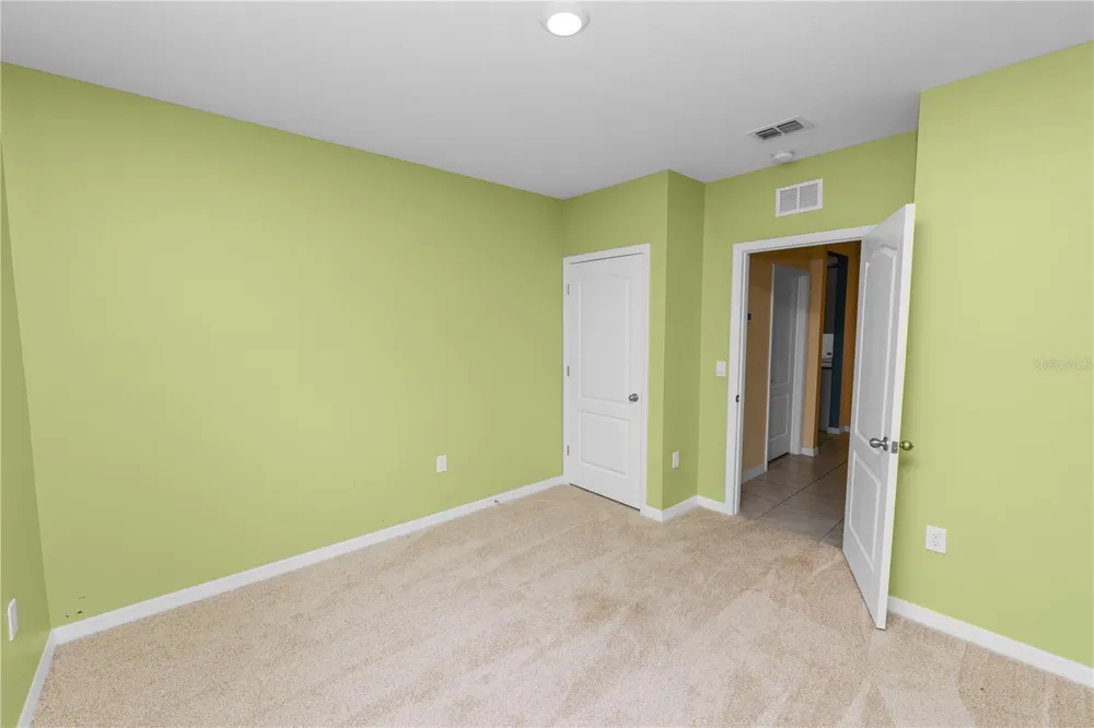 1810 EAGLE HAMMOCK BOULEVARD Eagle Lake, FL 33839