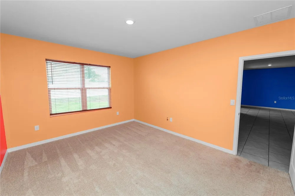 1810 EAGLE HAMMOCK BOULEVARD Eagle Lake, FL 33839