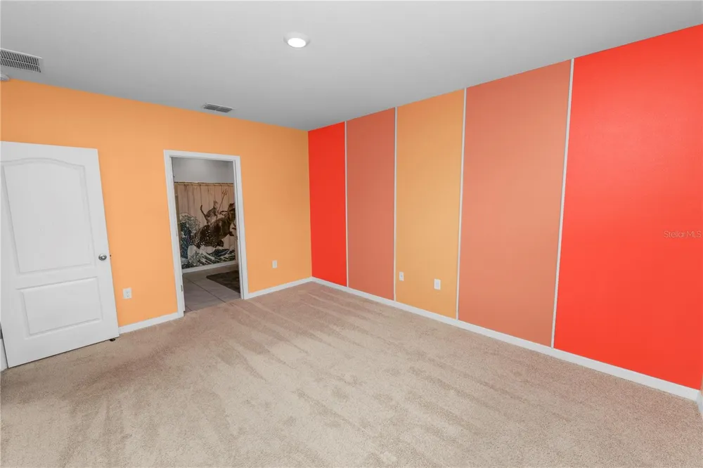 1810 EAGLE HAMMOCK BOULEVARD Eagle Lake, FL 33839