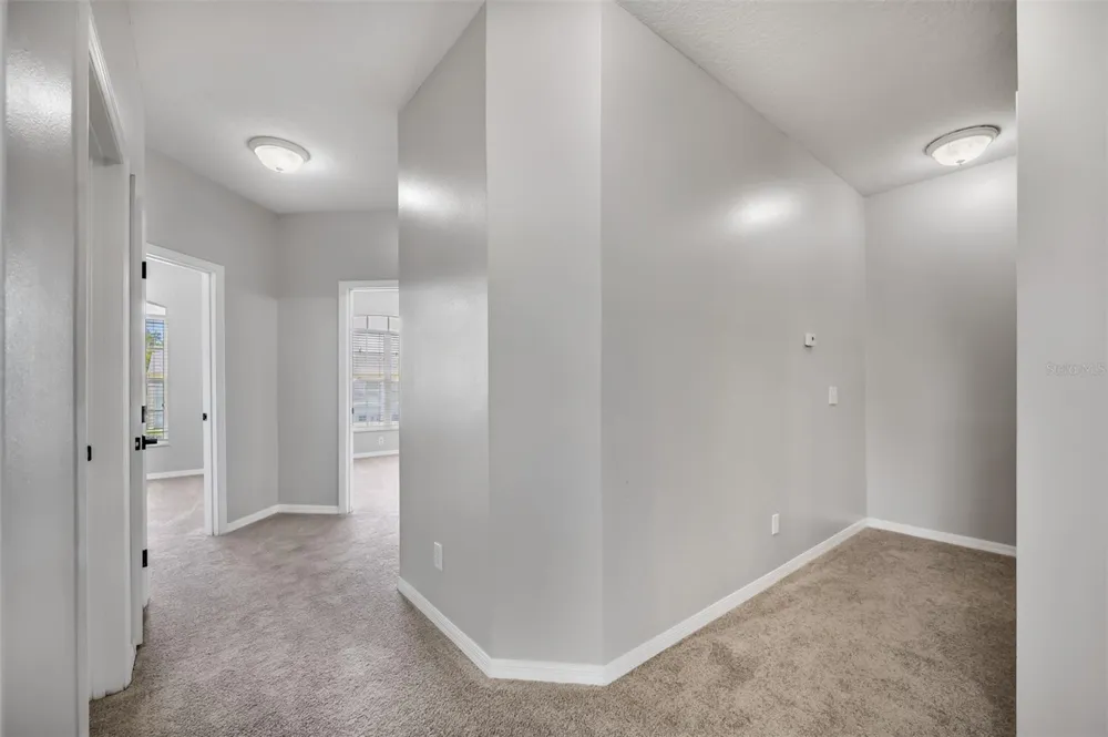 2101 W DE LEON STREET Tampa, FL 33606