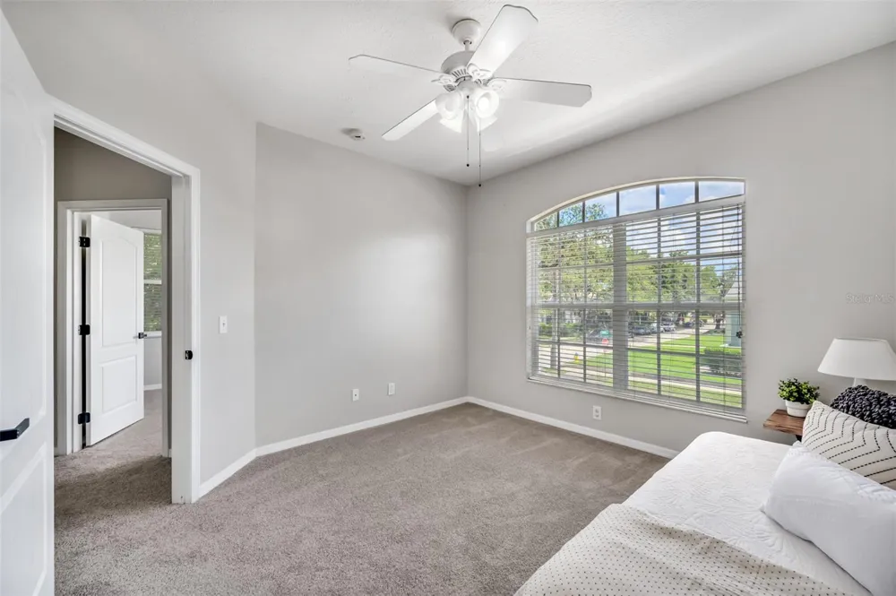 2101 W DE LEON STREET Tampa, FL 33606