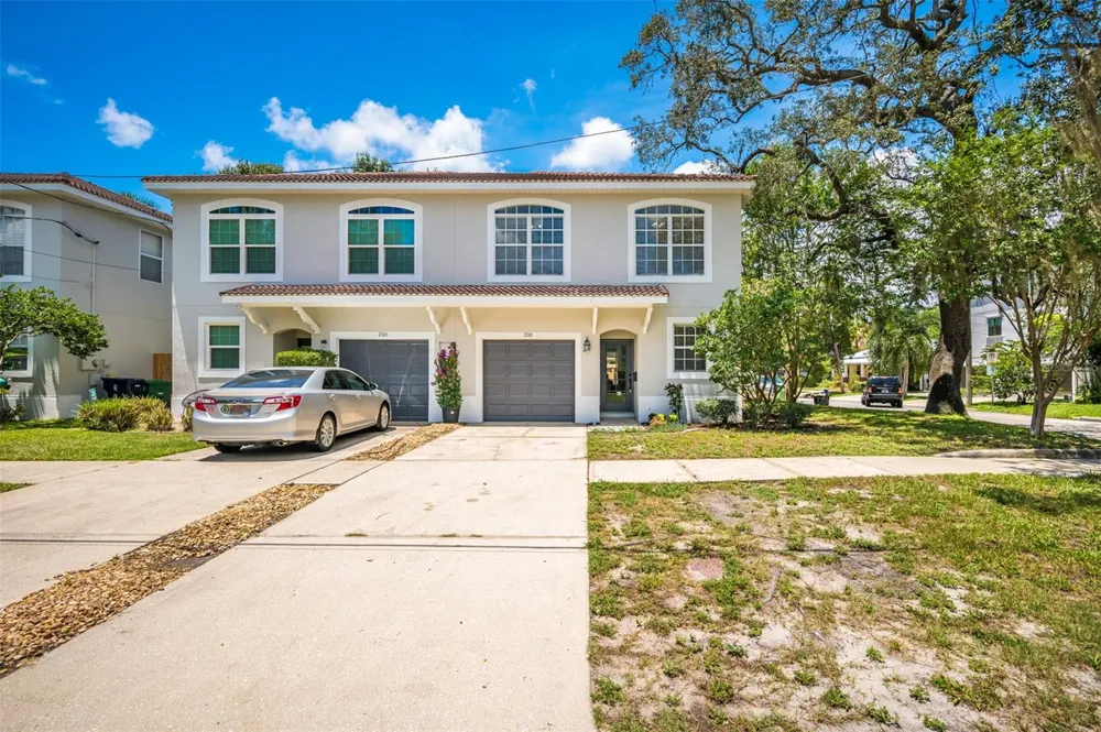 2101 W DE LEON STREET Tampa, FL 33606