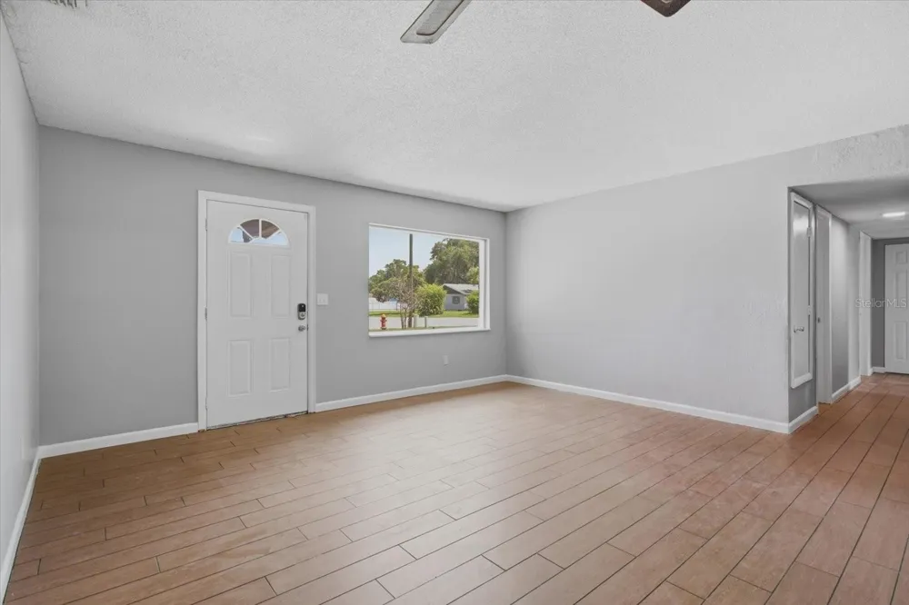 1412 ORMOND AVENUE Apopka, FL 32703