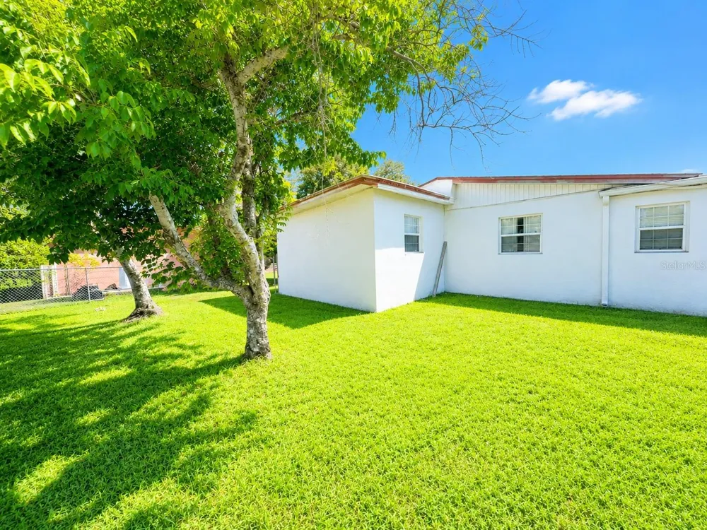 605 CARVER DRIVE Lake Wales, FL 33853