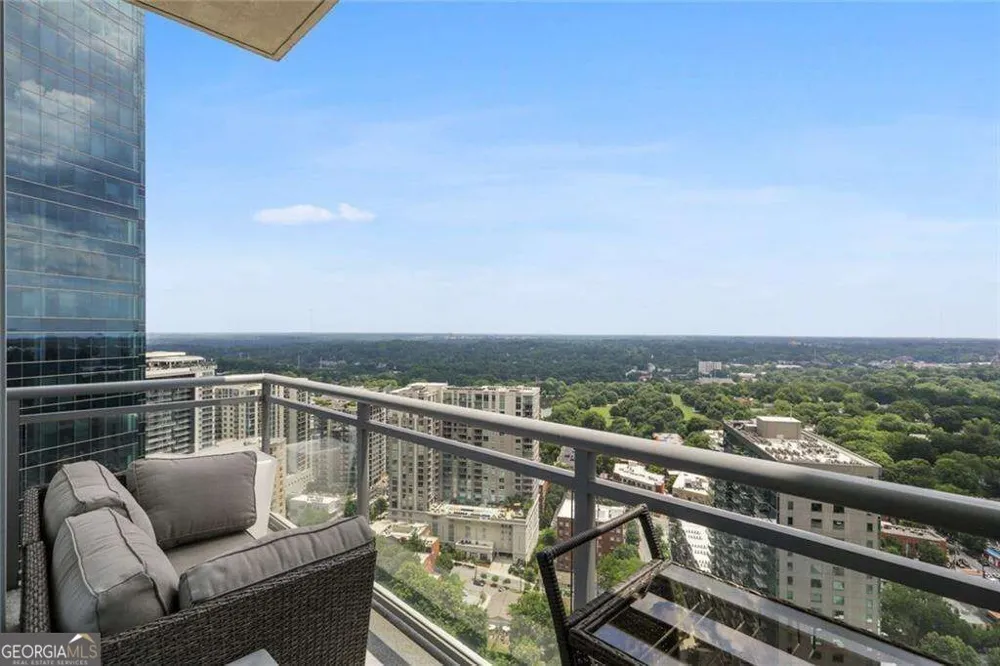 1065 Peachtree ST NE Atlanta, GA 30309