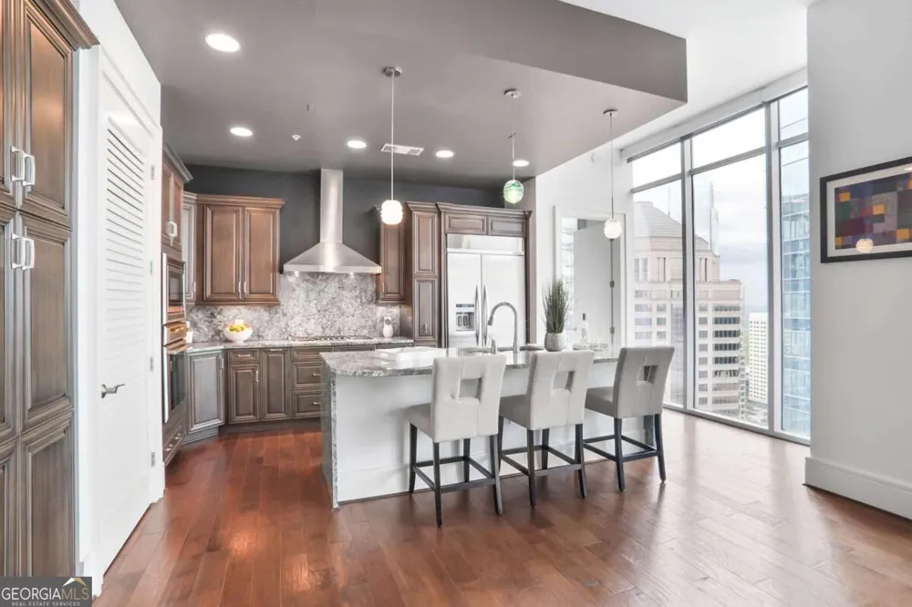 1065 Peachtree ST NE Atlanta, GA 30309