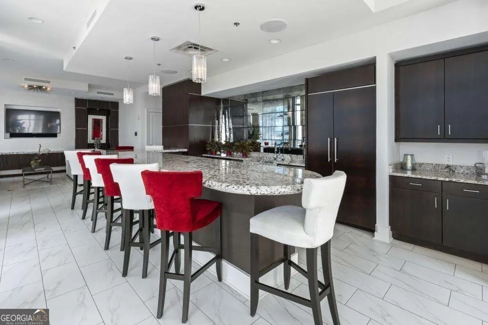 1065 Peachtree ST NE Atlanta, GA 30309