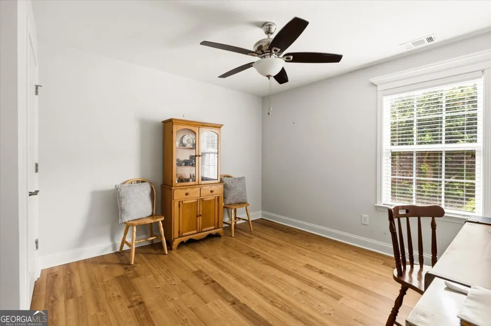 305 Lamplight DR Byron, GA 31008