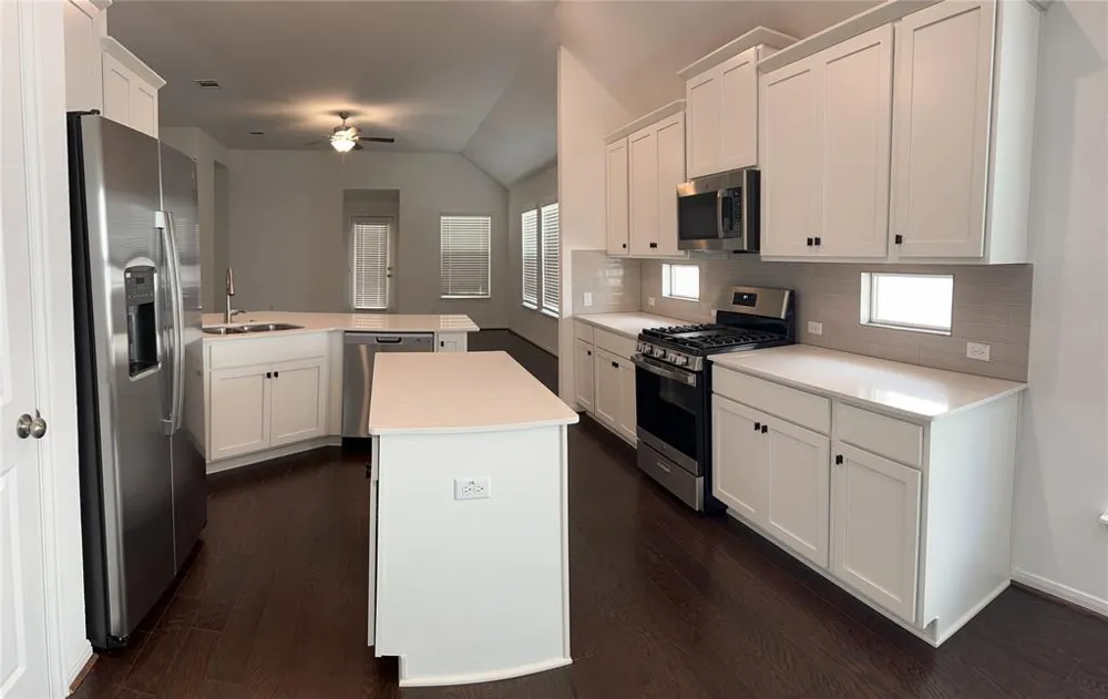 521 Panzano Drive Georgetown, TX 78628