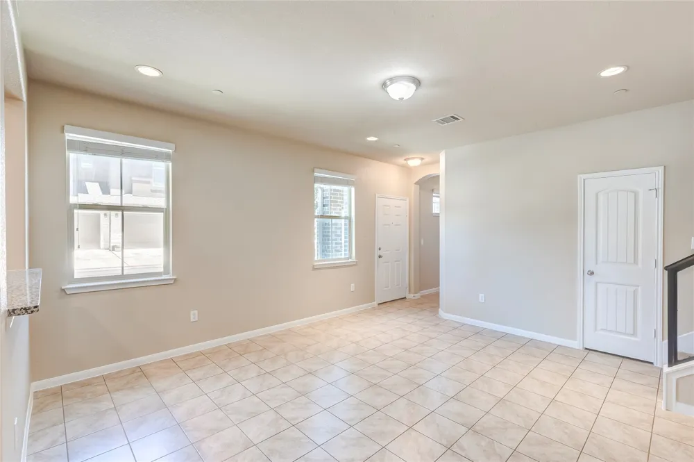 2880 Donnell Drive #1704 Round Rock, TX 78664