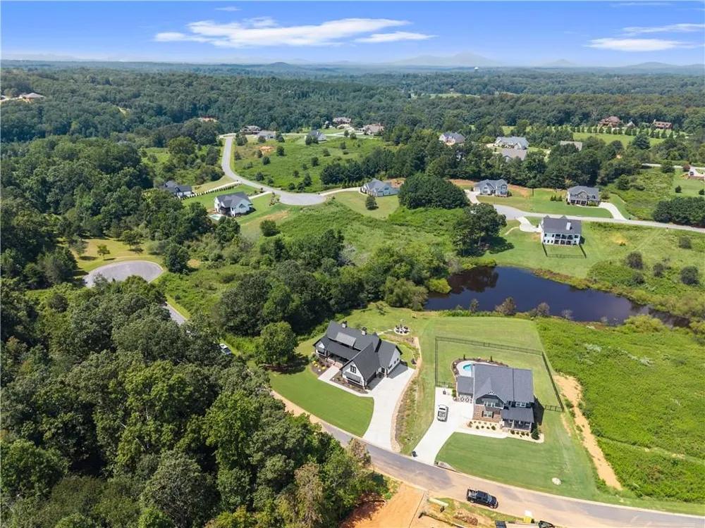 1844 Bermuda Avenue Demorest, GA 30535