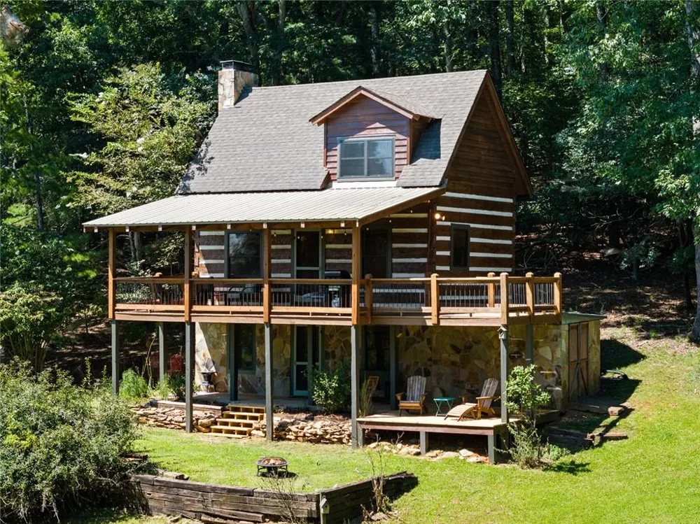 104 Blue Mountain Lane Ellijay, GA 30536