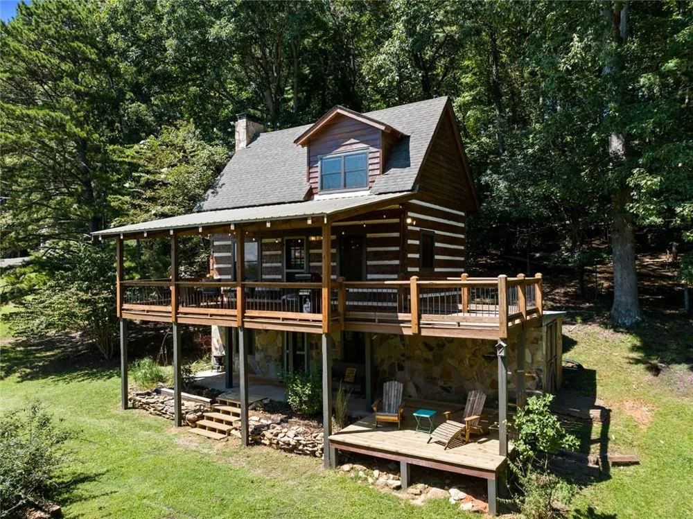 104 Blue Mountain Lane Ellijay, GA 30536