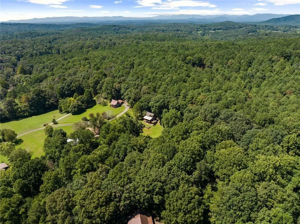 104 Blue Mountain Lane Ellijay, GA 30536