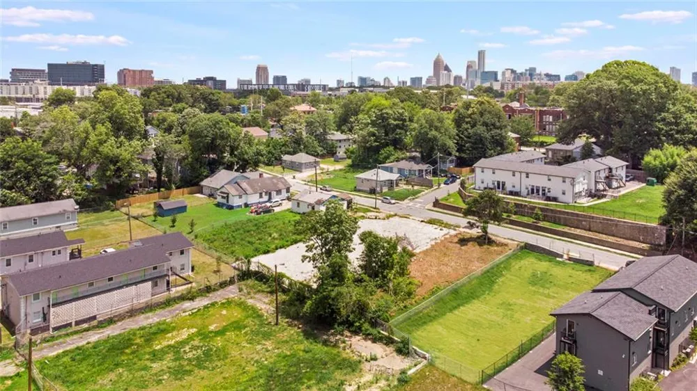 602 Paines Avenue NW Atlanta, GA 30318